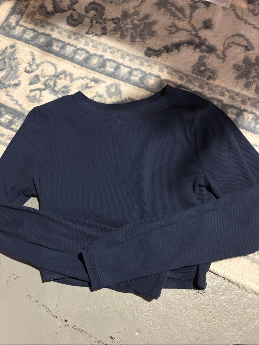 Kohl's Navy Blue Long Sleeve Crop Top
